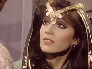 Schau dir Kari Fox Klassiker jetzt an! - Kari Fox, Vintage, Brünette