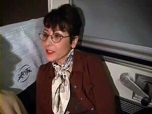 Reife französische MILF lässt es krachen wie die wilde Stute, die