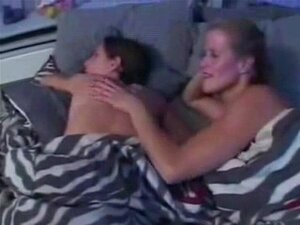 PERVERSE MAMA WECKT IHREN... -B$R