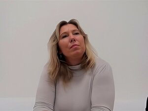 Schöne Reife Blonde Jana mit Großen Titten und Großem Arsch