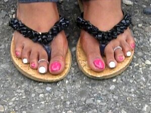 Hood Chick Paarse En Witte Teennagels