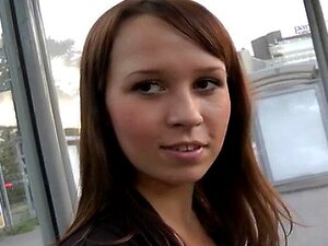 Öffentlicher Blowjob und Anal mit einem Fremden