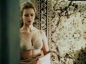 Agnieszka Wagner sexy Szene in Nesut Menya Koni. Agnieszko Wagner sexy