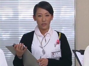 La modella giapponese Yuu Uehara, Shizuka Kanno e Yuuha Sakai nel clip