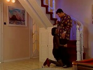 Germa-Frau wird von dem Verbündeten ihres Stiefsohns erregt,