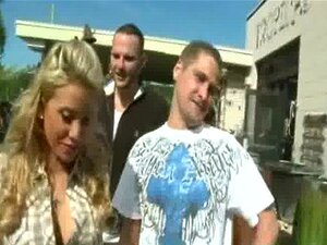 Bezahle für Nacktheit und Sex - Amazing Chick Public 30