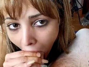 Ich bleibe nur bei meiner Cousine und blase ihr den Arsch! Jennifer