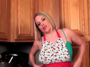 Mama wird virtuell gefickt,