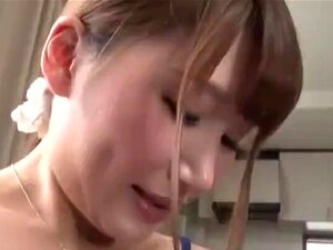 Koe Honokan kiehtova vetovoima unohtumattomassa videossa, joka