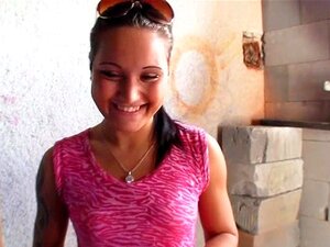Sexy Amateur-Lady-Boxer-Muschi wird für etwas Geld gefickt, sexy