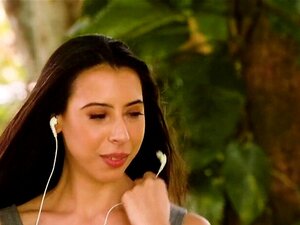 Latina dansinstruktör knullar stor kuk. Latina dansinstruktör