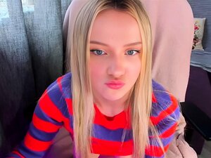 Heet Blond Babe Solo Masturbatie