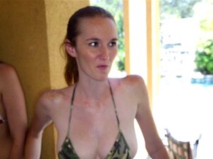 Heiße Babes im Bikini lieben BBQ-Party-Gruppenfick