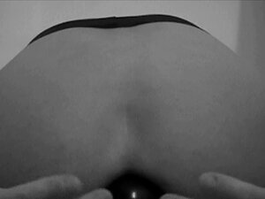 Dreifacher Ripple dehnt glatten Twink-Hintern