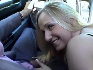 Parkeerplaats seks met hawt blond