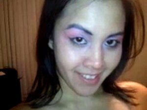 VOLLBUSIGE SEXY EHEFRAU BEKOMMT DEN BESTEN GESICHTSSPRITZER ALLER
