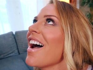 Brazzers - Brazzers Exxtra - Superbang My Ass Szene mit Corinna Blake