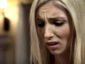 Die verzweifelte Süße Piper bekam eine Ladung Sperma. Die