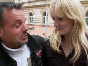 Uskomaton pornotähti Denisa Heaven hullussa kasvohoidossa, hd xxx