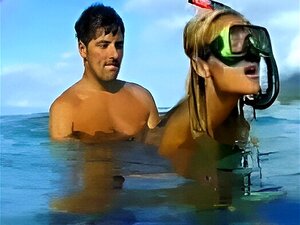 Laat je verleiden door de ultieme strandfantasie terwijl deze