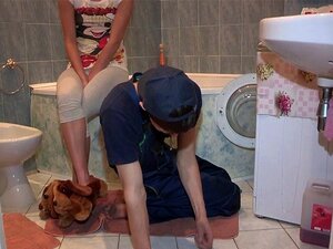 Lehr diese Schlampe - Arschgefickt auf einer Waschmaschine. Was ist