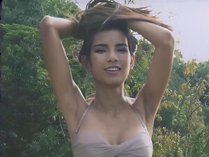  Riesige natürliche Brüste Cutie Mila Azul posierte nach dem