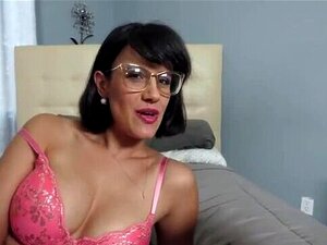 Komm, Stiefsohn, schau Pornos mit Mama - Penny Barber