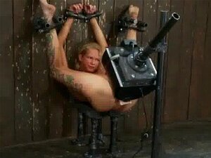 Erlebe die verführerische Anziehungskraft von Rain DeGrey, der