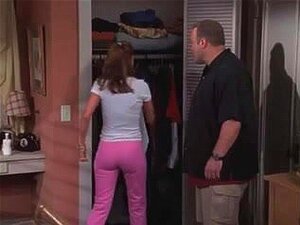 Leah Remini: Hawt Sassy BOOTY - Ameman,