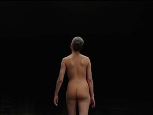 Ava de Lacy nackt - Last Night in Paris - 2016. Ava de Lacy in Szene