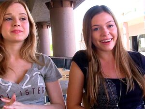 Diese Sex-Appeal-Frechheit liebt es zu masturbieren. Diese