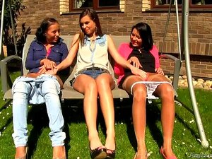 Perfekte Muschis wurden zum Pissen gemacht