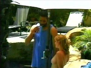 Interracial Sex auf dem Strandstuhl (von 7lives xposed)