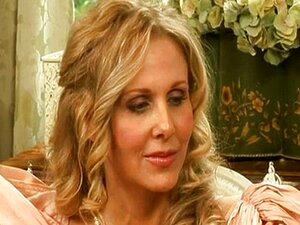 VINTAGE BLUES *JULIA ANN