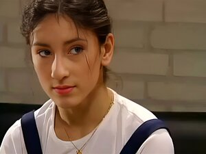 Schüchterne Studentin Sibel Kekilli wird von snahbrandy Rasiert