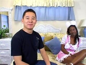 AMBW Beauty Dior Interracial mit einem asiatischen Typen