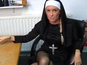 Krystal Niles Antaa Kova Suihinotto brittiläinen euro brit euroopan