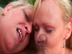 Slampig blondin blir förförd av kåt moget par. Kåt blond sötnos