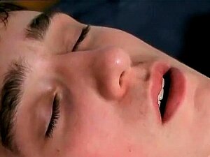 Porno gay zingaro maschile Phillip &_ Tomas Dildo &_ Gioco con la