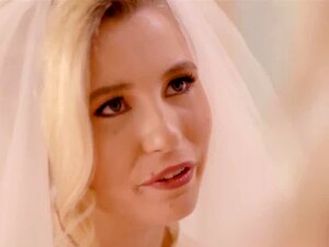 Julia Ann und Carolina Sweets genießen sinnlichen lesbischen Sex