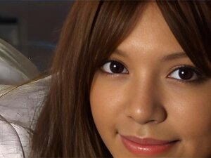 Jav erstaunliches Babe gibt footjob und fickt ihre Patientin