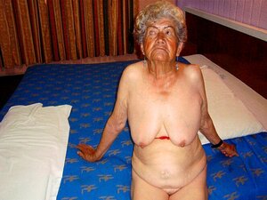 Geile mexikanische Omas und ihr erstaunlich nackter Körper