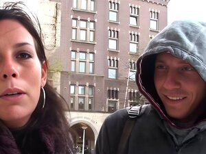 Erleben Sie eine atemberaubende Begegnung mit einer umwerfenden