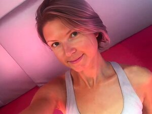 Gina Gerson arbeitet fabelhaft