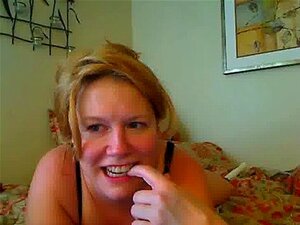 Indische Stiefmutter fickt ihren Stiefsohn