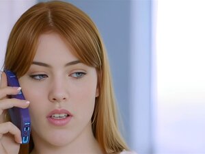 stepmom Anaali, Punapää Gwen Stark nauttii hänen 1st pikimusta