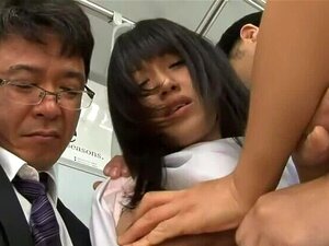 Honung japanska Kotomi Asakura uppträder i bukkake XXX video