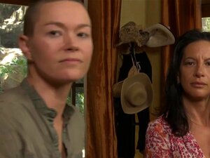 Fabelhafte Pornostars Jiz Lee, Melissa Monet in Geilem Lesbenfilm,