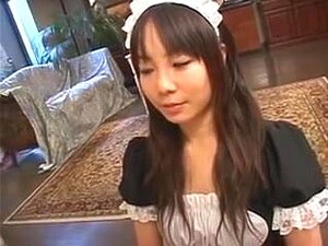 Азијска слаткица собарица набијена у