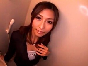 La pazza ragazza giapponese Akari Asahina nel video POV più caldo,